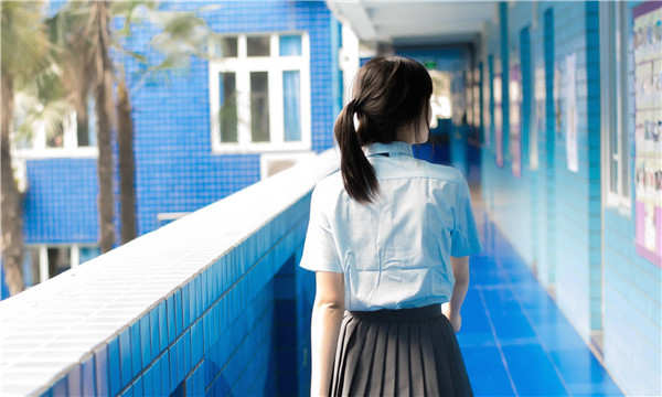 红岗如何找到一个可以帮助我生孩子的女人？